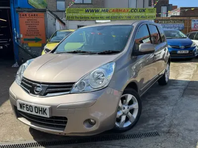Used Nissan Note Tekna 110 HP (80 kW) 2011 Beige Hatchback