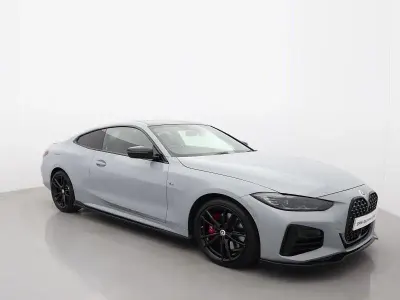 Usado BMW M440 M Sport 369 CV (271 kW) 2022 Gris Berlina