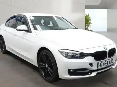 Used BMW 320 Sport Line 181 HP (133 kW) 2014 White Sedan