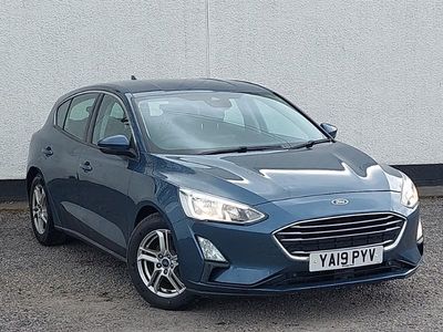 Used Ford Focus Zetec 100 HP (73 kW) 2019 Blue Hatchback