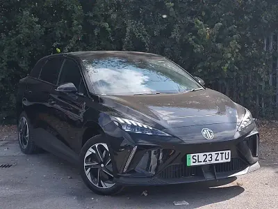 Used MG MG4 EV Trophy 149 kW (203 HP) 2023 Black Hatchback