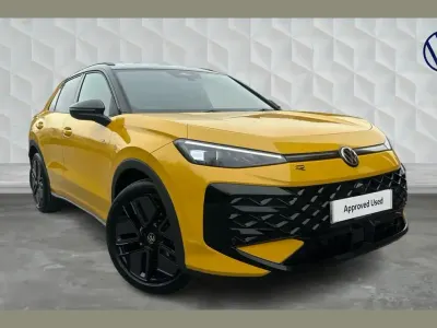 Used VW T-Roc R-line 150 HP (110 kW) 2026 Yellow SUV