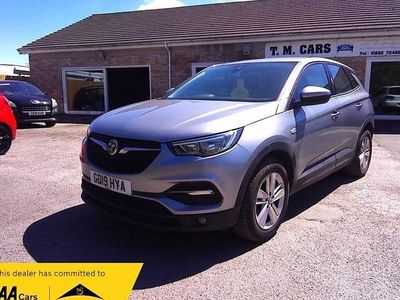Used Vauxhall Grandland X 130 HP (95 kW) 2019 Grey SUV