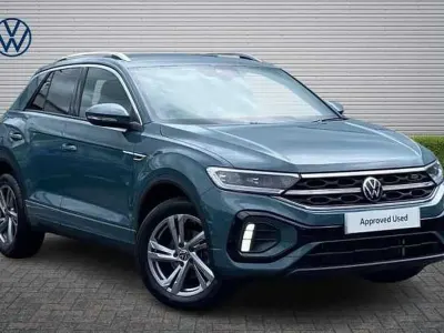 Used VW T-Roc R-line 150 HP (110 kW) 2025 Blue SUV