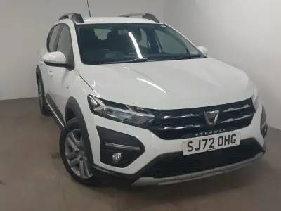 Używany Dacia Sandero Comfort 91 KM (66 kW) 2022 Biały Hatchback