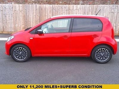 Used Seat Mii Design 60 HP (44 kW) 2019 Red Hatchback