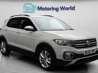 Used VW T-Cross Active 110 HP (80 kW) 2021 SUV