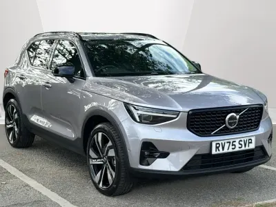Used Volvo XC40 Ultra 163 HP (119 kW) 2025 Silver SUV