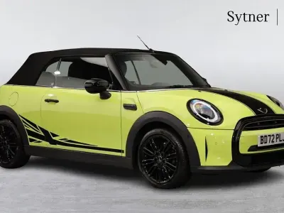 Used Mini Cooper Cabriolet Exclusive 134 HP (98 kW) 2022 Yellow Cabriolet