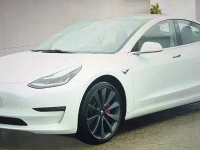 Używany Tesla Model 3