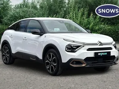 Used Citroën e-C4 100 kW (136 HP) 2022 White Hatchback