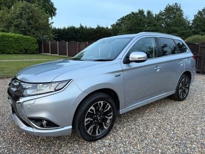 Mitsubishi Outlander P-HEV