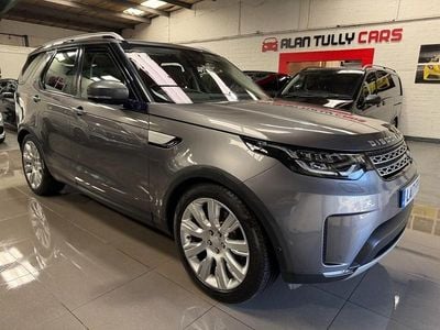 Grey Used 2017 Land Rover Discovery 5 HSE Luxury SUV | £30,950 (Fair price)