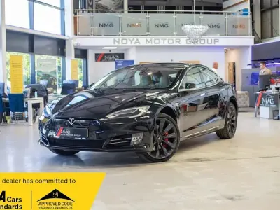 Used Tesla Model S Performance 386 kW (525 HP) 2019 Hatchback