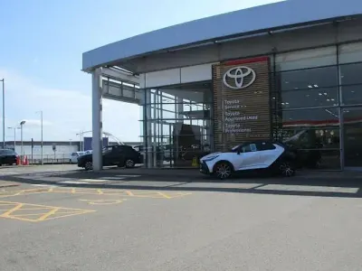 Used Toyota Yaris Hybrid