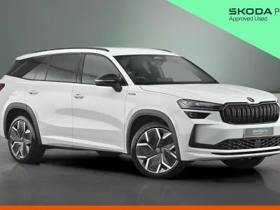 Usado Skoda Kodiaq SportLine 150 HP (110 kW) 2025 Branco SUV