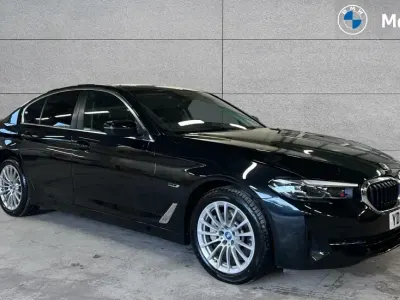 Used BMW 530e Comfort Edition 292 HP (214 kW) 2023 Black sapphire Sedan