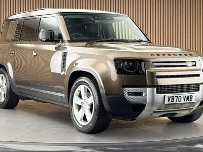 Used Land Rover Defender First Edition 250 HP (183 kW) 2021 Brown SUV
