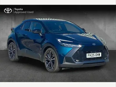 Used Toyota C-HR 140 HP (102 kW) 2025 Blue SUV