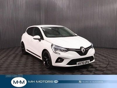 Used Renault Clio V Iconic 85 HP (62 kW) 2020 White Hatchback