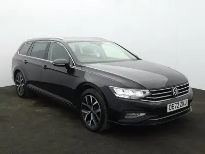 Used VW Passat SEL 147 HP (108 kW) 2022 Black Estate