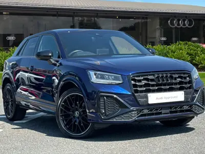 Used Audi Q2 Black Edition 150 HP (110 kW) 2025 Blue SUV