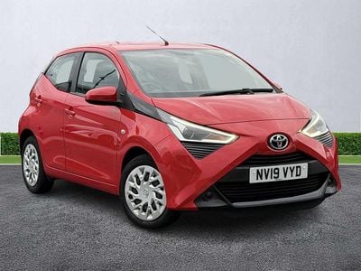 Red Used 2019 Toyota Aygo X-play Hatchback | £7,597 (Fair price)