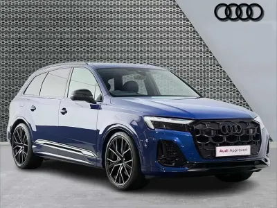 Used Audi Q7 Black Edition 281 HP (206 kW) 2024 Blue SUV