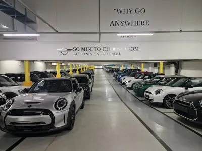 Używany Mini Cooper S Classic 176 KM (129 kW) 2022 Biały Hatchback