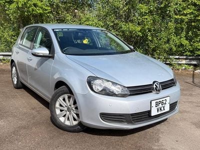 Begagnad VW Golf VII S 2012 Silver Halvkombi