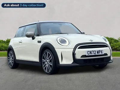 Używany Mini Cooper Exclusive 136 KM (100 kW) 2022 Biały Hatchback
