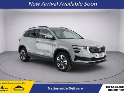 Używany Skoda Karoq SE Drive 150 KM (110 kW) 2022 Szary SUV