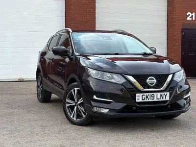 Used Nissan Qashqai N-Connecta 160 HP (117 kW) 2019 Black SUV