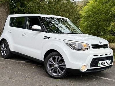 White Used 2014 Kia Soul Plus SUV | £5,991 (A bit pricey)