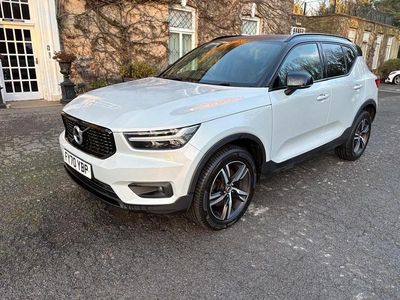 Used Volvo XC40 R-Design 197 HP (144 kW) 2020 Silver SUV