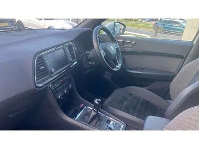 Used Seat Ateca XCELLENCE 150 HP (110 kW) 2019 White SUV