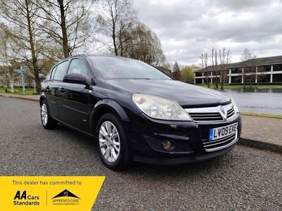 Used Vauxhall Astra Active 2009 Black Hatchback