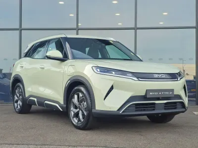 New BYD Atto 2 Comfort 11 kW (15 HP) 2026 Hiking green SUV