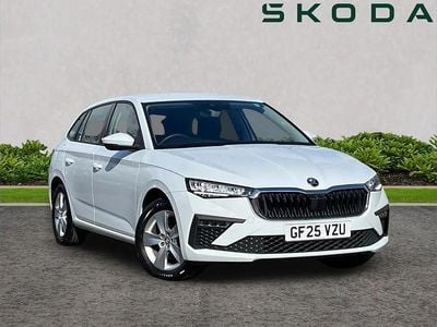 Gebraucht Skoda Scala SE 115 PS (84 kW) 2025 Weiß Kleinwagen