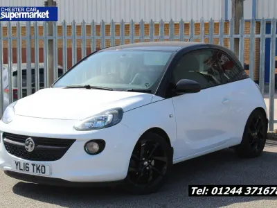 Used Vauxhall Adam S 70 HP (51 kW) 2016 White Hatchback