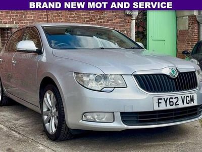 Used Skoda Superb GreenLine 105 HP (77 kW) 2012 Silver Hatchback