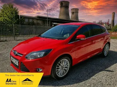 Usado Ford Focus Zetec 2012 Vermelho