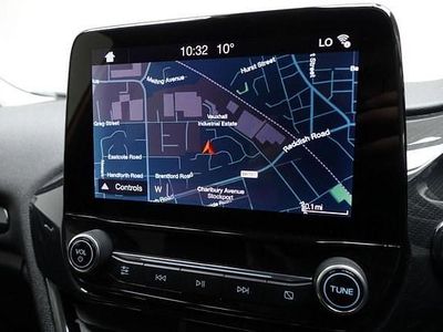 Used Ford Fiesta Active X 100 HP (73 kW) 2019 Yellow Hatchback