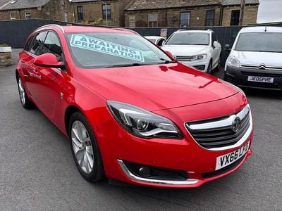 Used Vauxhall Insignia SRi 170 HP (125 kW) 2016 Red Estate