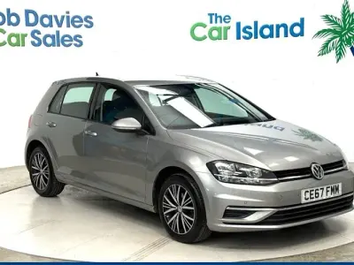Used VW Golf VII SE 110 HP (80 kW) 2017 Silver Hatchback