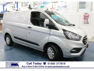 Używany Ford Transit Custom Trend 130 KM (95 kW) 2019 Srebrny Van