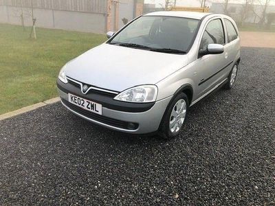 Used Vauxhall Corsa 75 HP (55 kW) 2002 Silver Hatchback