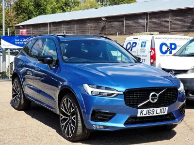 Used Volvo XC60 R-Design Pro 194 HP (142 kW) 2020 Blue SUV