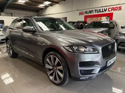 Used Jaguar F-Pace Portfolio 250 HP (183 kW) 2017 Grey SUV