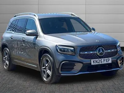 Begagnad Mercedes GLB200 Executive 163 HK (119 kW) 2025 Grå SUV